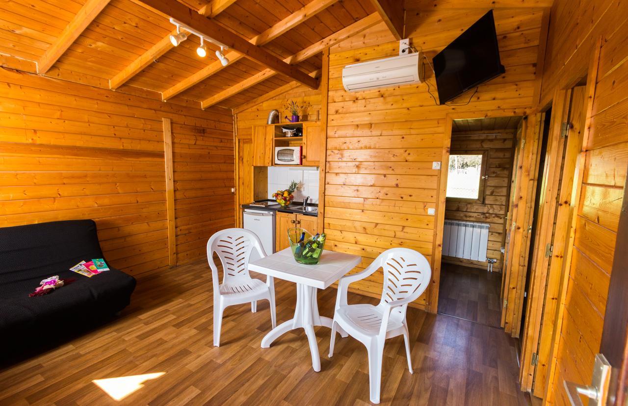 Camping Esponella מראה חיצוני תמונה